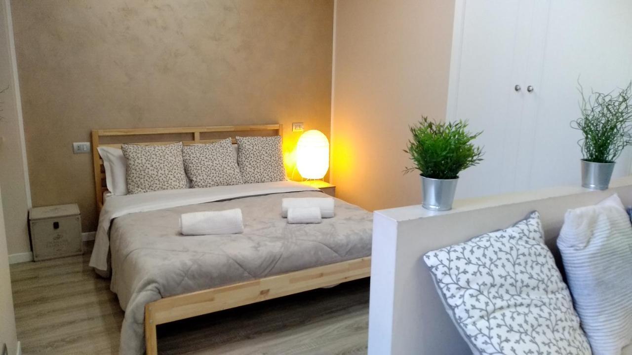 Marconi Rooms Loggia Delle Erbe Верона Экстерьер фото