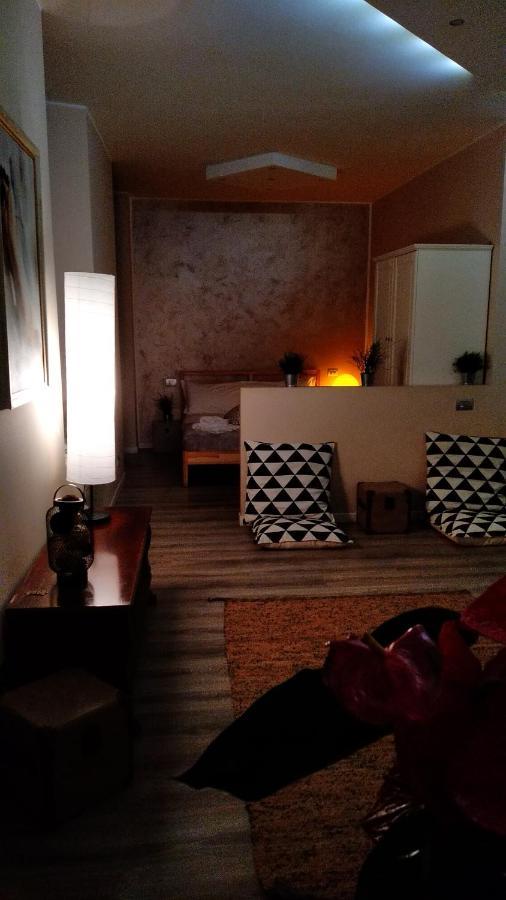 Marconi Rooms Loggia Delle Erbe Верона Экстерьер фото
